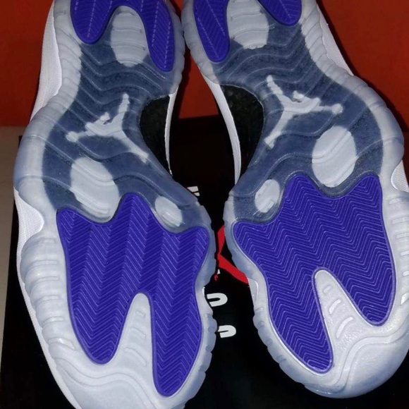 Air Jordan 11 Xl Concord 2018 DS - Picture 4 of 8